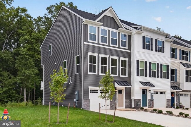 1863 Bergerac Ct