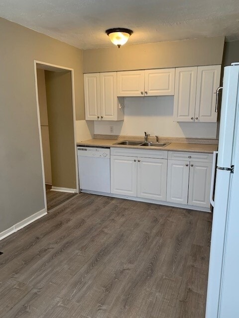 Photo - 724 Clarendon Pl