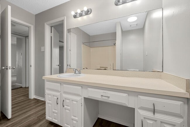Photo - Updated Condo Central Waco
