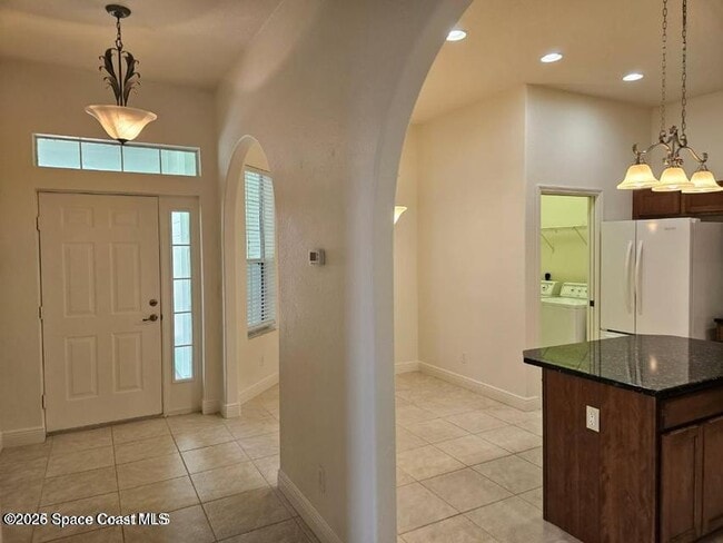 Photo - 1050 Eleuthera Dr NE