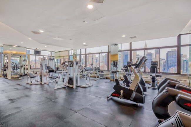 Photo - Windsor Court