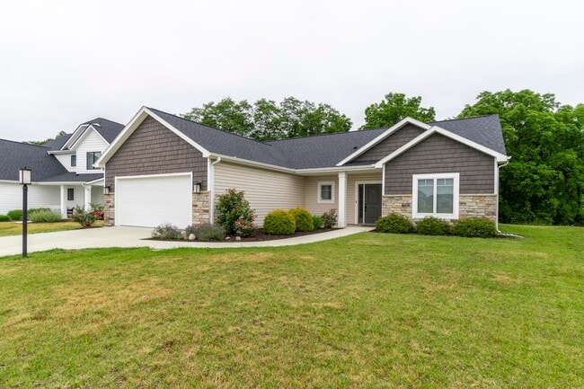 Photo - 2128 Freestone Pl