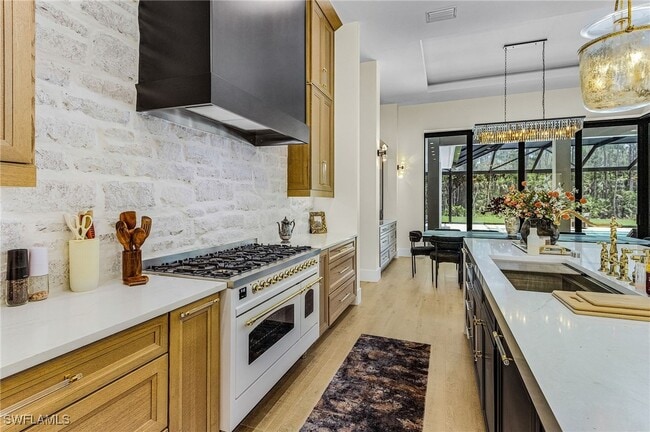 Photo - 618 31st St NW