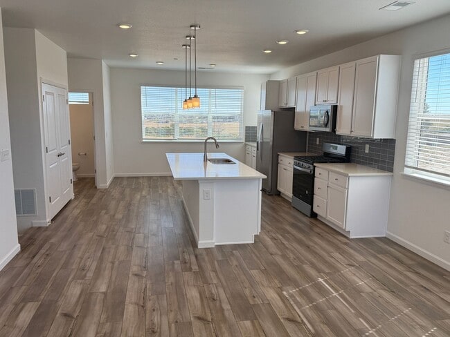 Photo - BRAND NEW 3 bedroom townhome in Castle Pines!