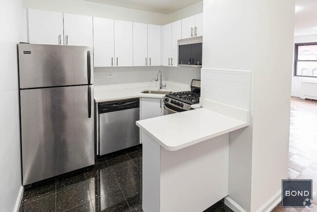 Building Photo - 145 E 16th St Unit 7B Rental