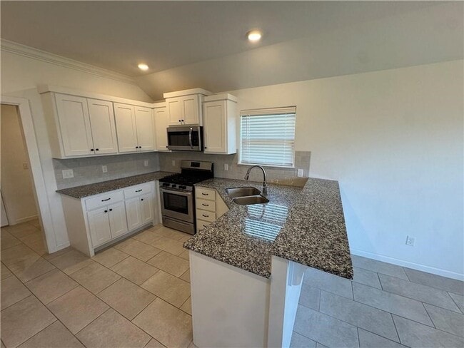 Photo - 4304 W Newton Ave
