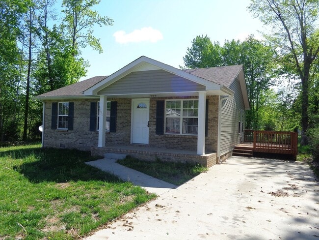 Building Photo - 549 Jacquie Dr