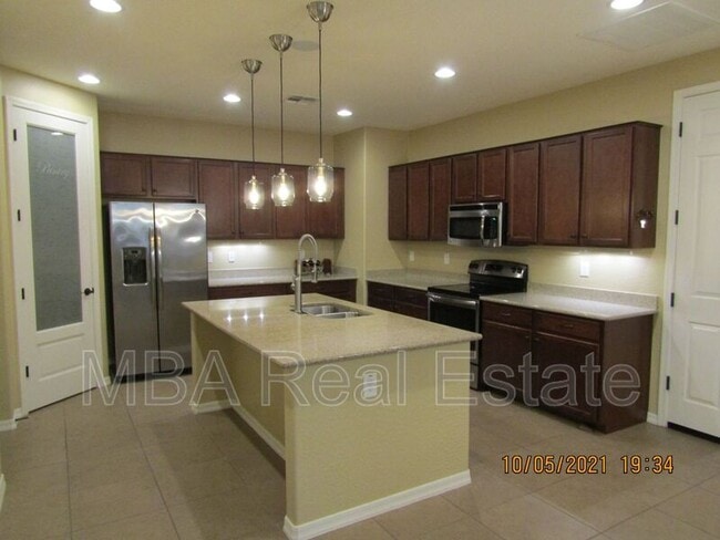 Photo - 863 S Annie Ln