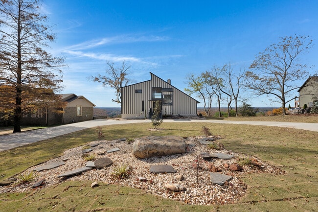 Photo - 294 Shades Crest Rd