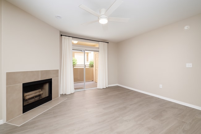 Photo - 10410 N Cave Creek Rd Unidad 1125