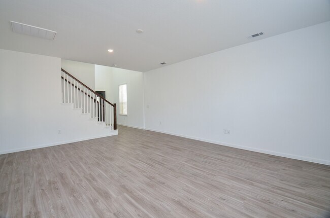 Photo - 1004 Laguna Cv Dr