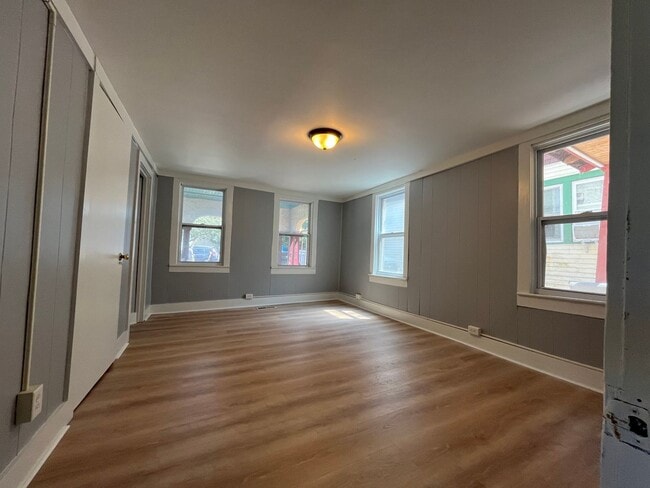 510 N Albany St Unit #1