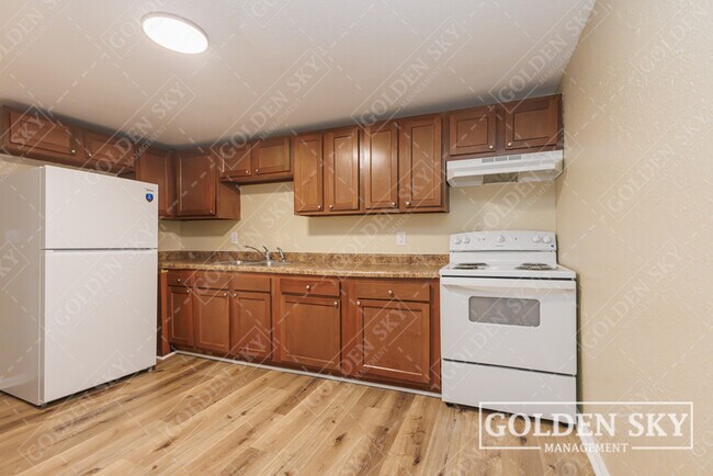 Photo - 1609 S Gharkey St Unit 1