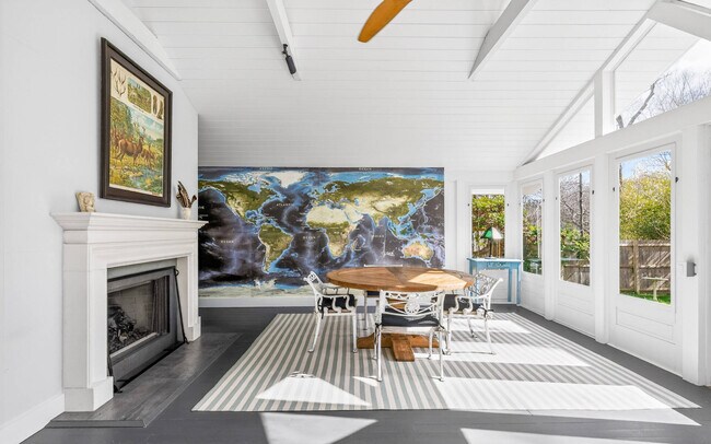 Photo - 1137 Springs Fireplace Rd