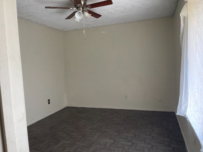 Photo - 805 Cadillac Dr