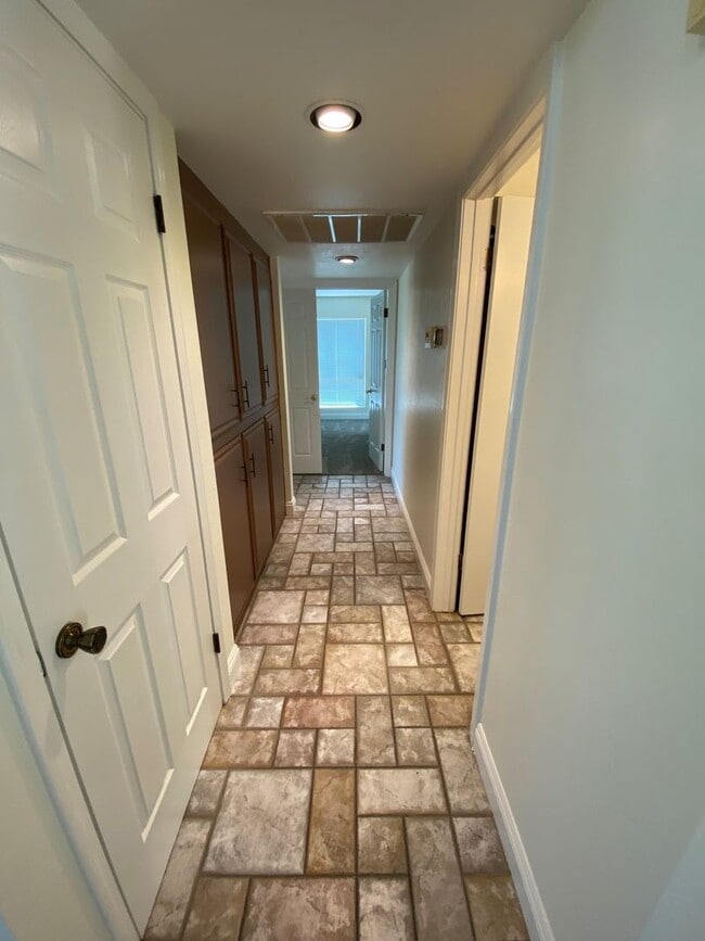 Photo - 17130 Advantage Pointe Ct
