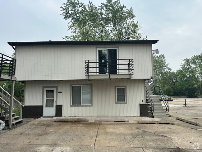 Building Photo - 22525 State St Unit 104 Rental