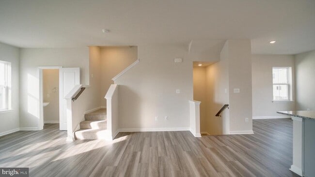Photo - 1350 Red Clover Ln