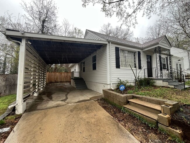 Photo - Newly Remodeled 3BD, 2BA Raleigh Home with Fenced Yard in Prime Location Near Downtown Raleigh, N...