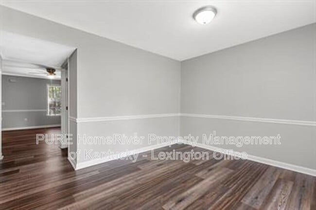 Photo - 1053 Merrick Dr Unit A