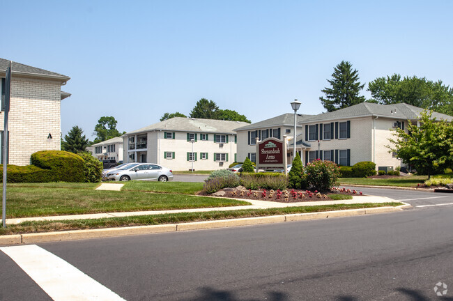 Building Photo - Shenandoah Arms, LLC Rental