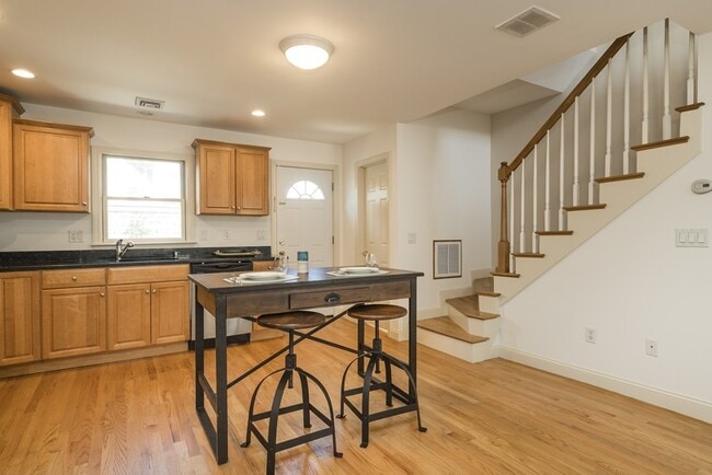 Photo - 40 Eutaw St Unidad 40