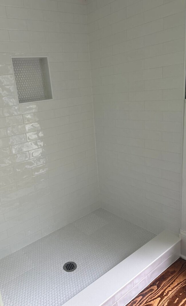 Photo - 614 E Gwinnett St Unit 616 E Gwinnett