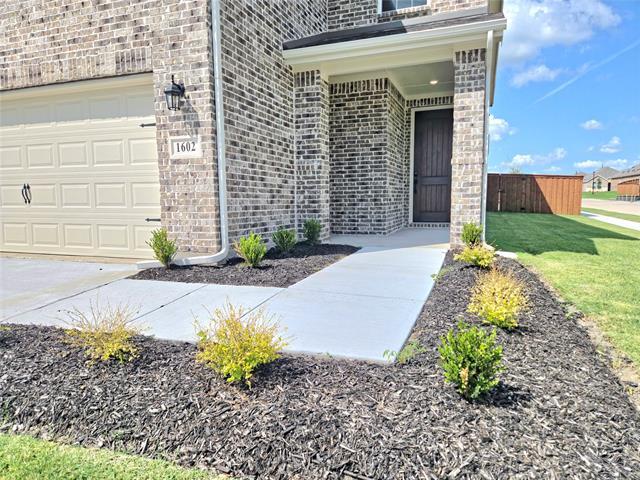 Photo - 1602 Grassy Pond Rd
