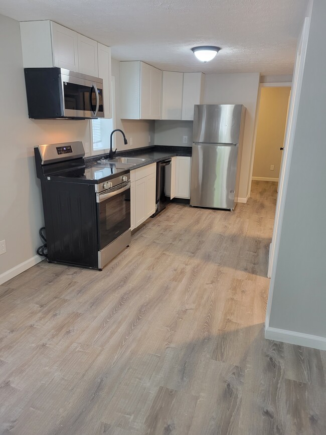 Photo - 2501 Meloy Rd