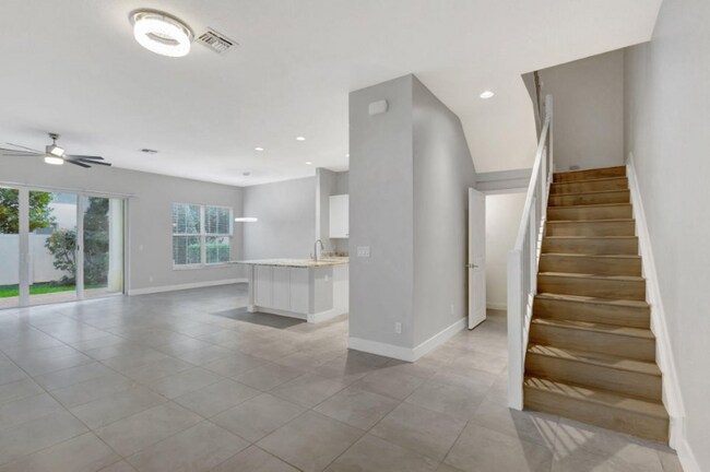 Photo - 4924 Pointe Midtown Way