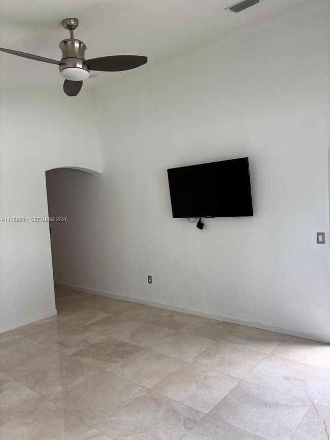 Photo - 19465 SW 25th Ct