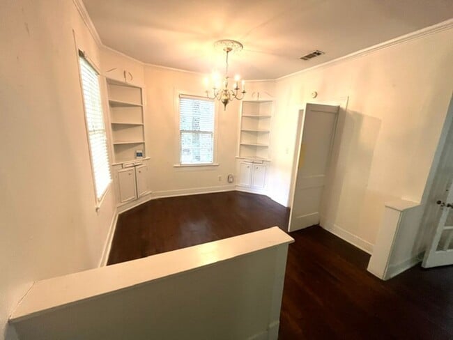 Photo - Move in Special: 1/2 off First Month's Rent - Located in the incredible Belhaven Historic District