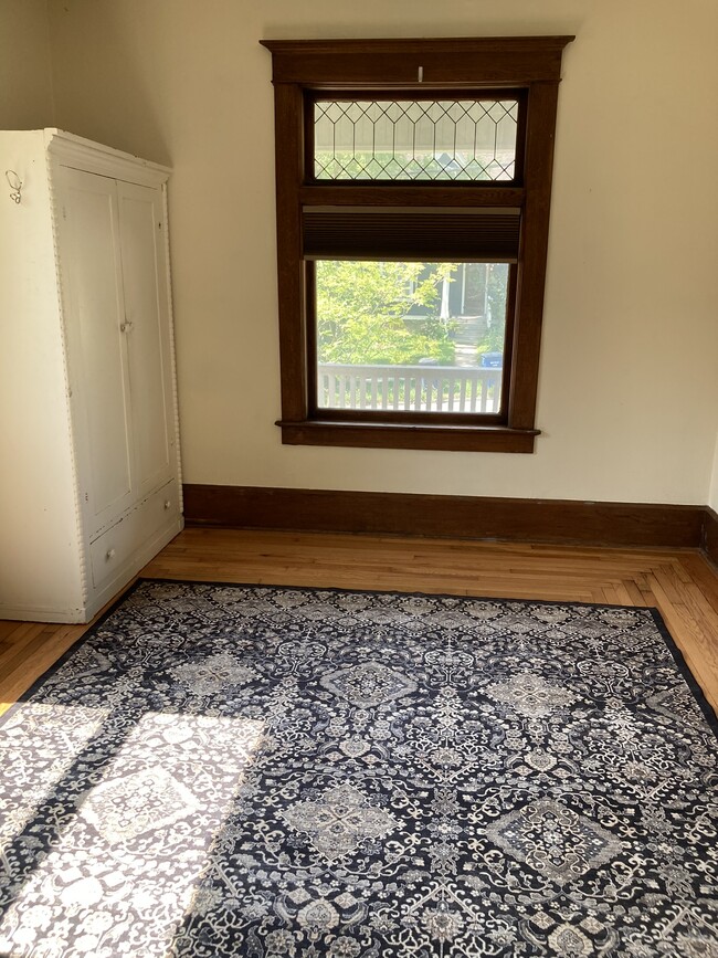 Photo - 530 Miller Ave