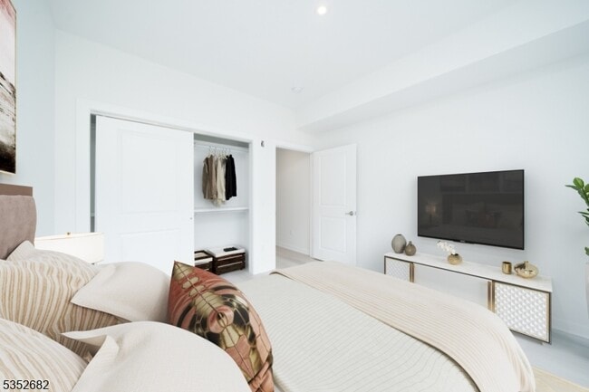 Photo - 12 River Rd Unit 303