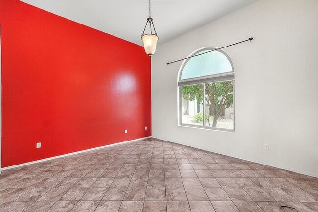 Photo - 2 Story-3 Bdrm, All Elecric- Energy Efficient/Vail Schools!