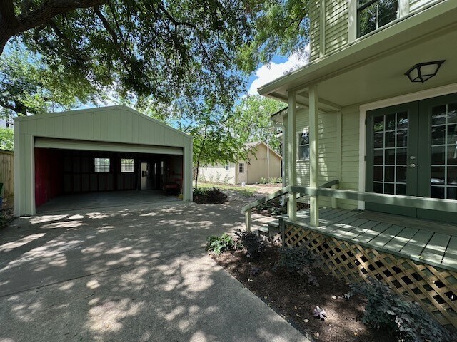 Photo - 1023 Tulane St