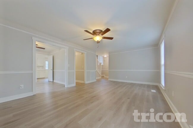 Photo - 18 Hillpine Ct