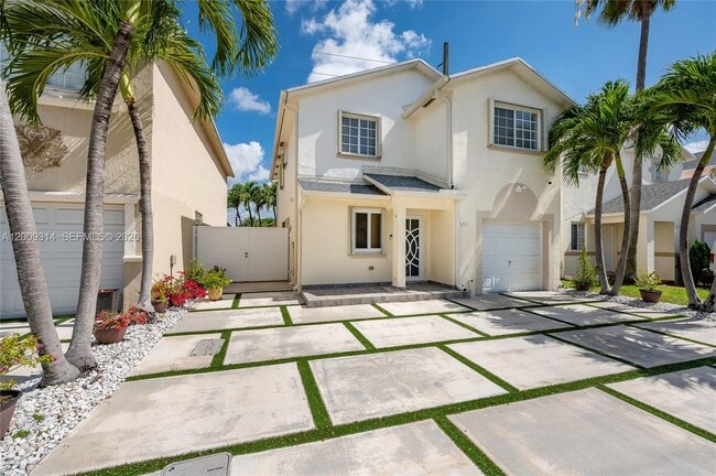 Photo - 13753 SW 160th Terrace