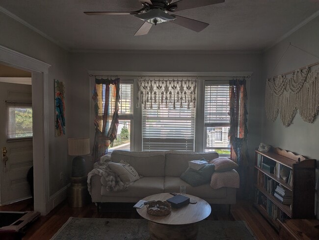 Photo - 97 W Quincy St