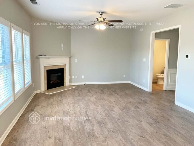 Photo - 3460 Kentwater Dr