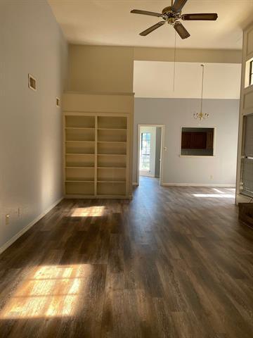 Building Photo - 4445 Odessa Dr Rental