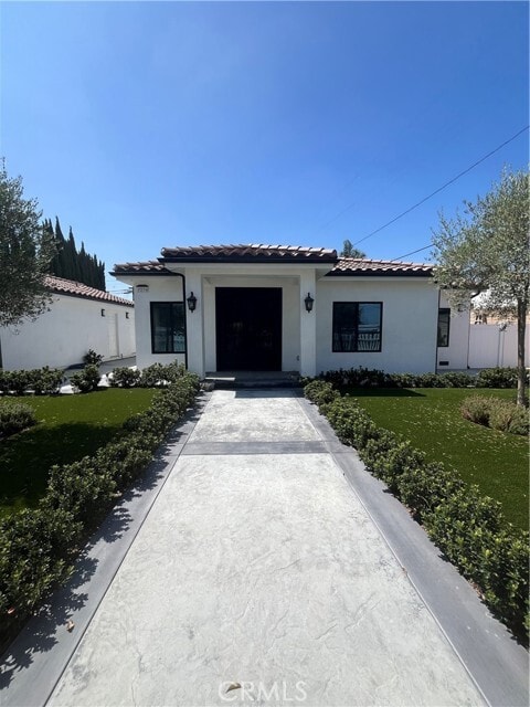 Building Photo - 7274 Century