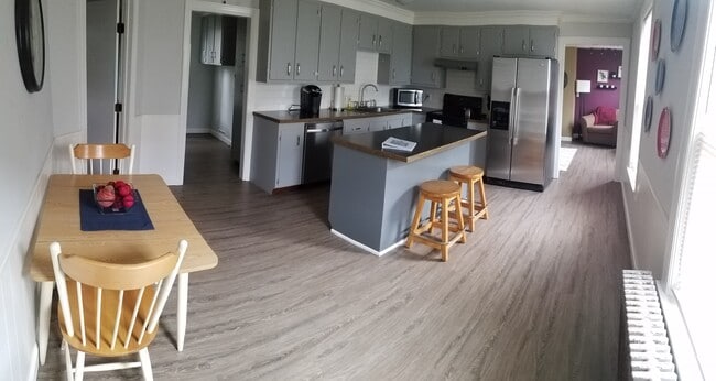 32 Hevey St Unit 1