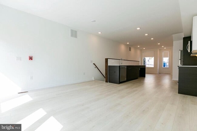 Photo - 1248 LeCount St Unit A