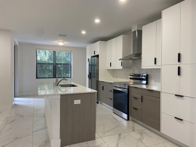 Photo - 359 Bella Sol Way