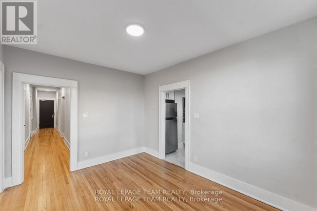 Photo - 407 Elgin St