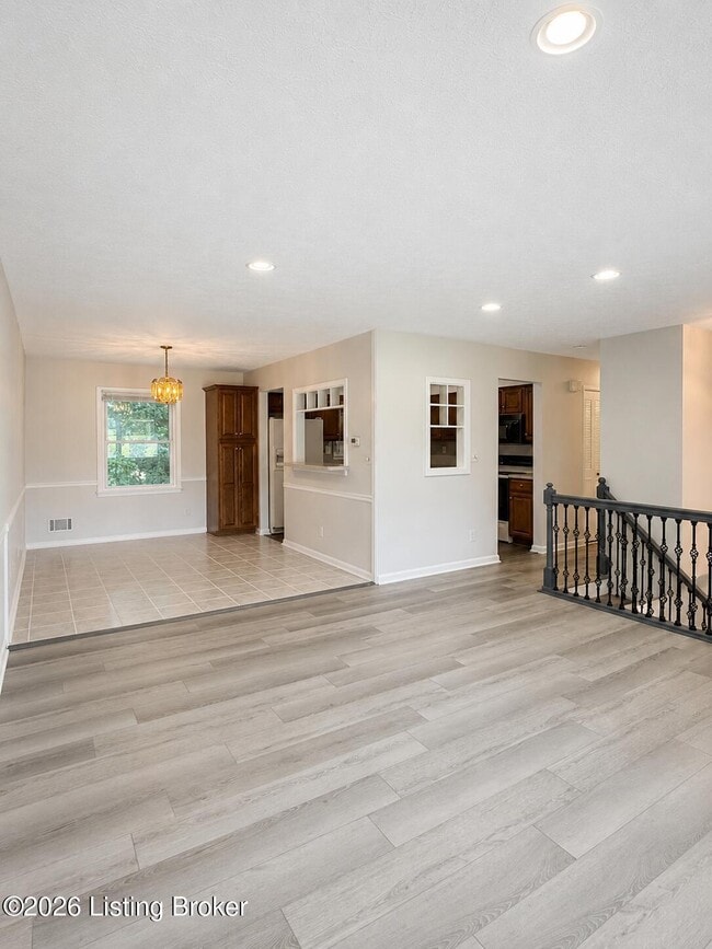 Photo - 5109 Volney Ct