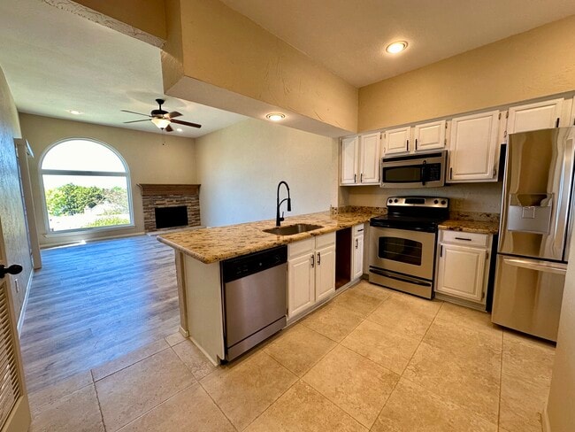 Photo - 228 Henry M Chandler Dr