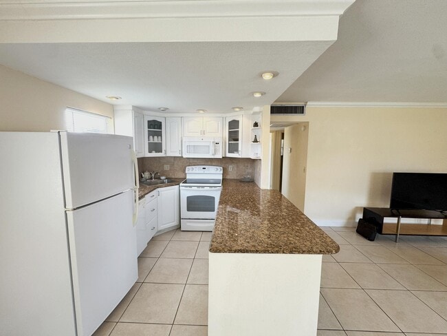 Photo - 301 Seville Dr