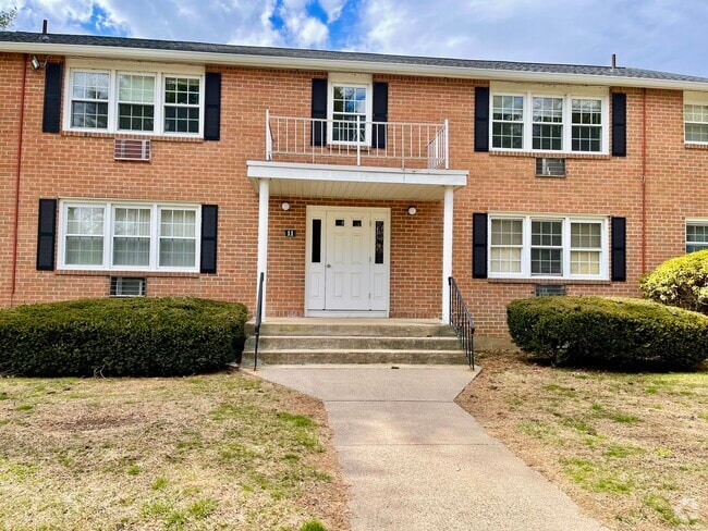 Building Photo - 5 Grandview Dr Unit 11D Rental
